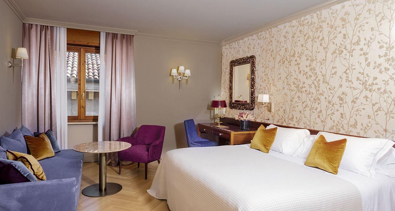 Accademia Hotel 4*